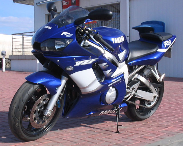 r6_1.jpg