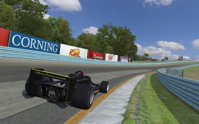 lotusiracing.jpg